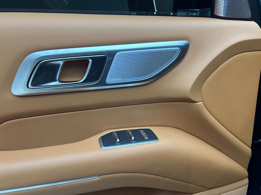 Deepal S09 2025 #12 Deepal S09 2025 car image #12