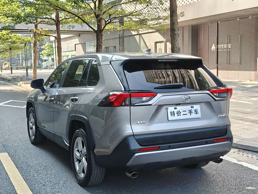 Toyota RAV4 2019 #12 Toyota RAV4 2019 car image #12