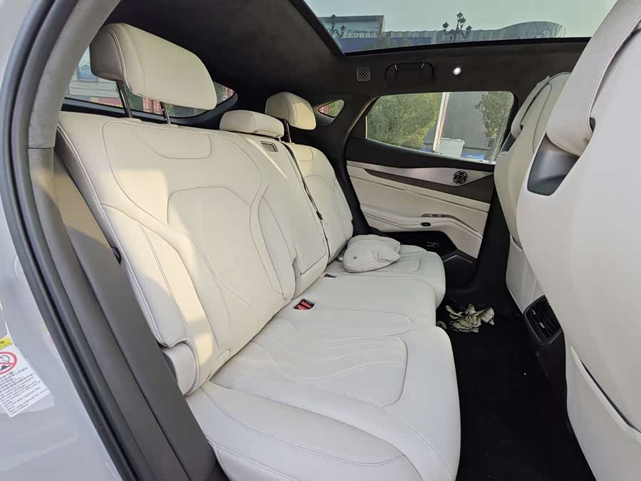 Denza N7 2024 صورة سيارة #12