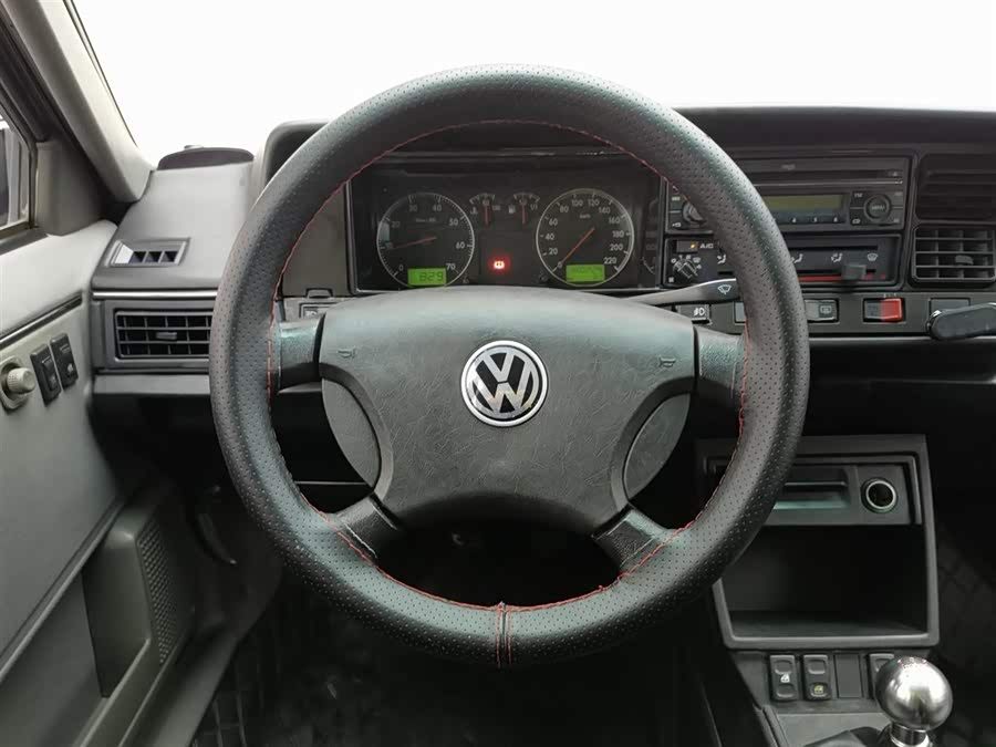 Volkswagen Santana Classic 2009 #12 Volkswagen Santana Classic 2009 صورة سيارة #12