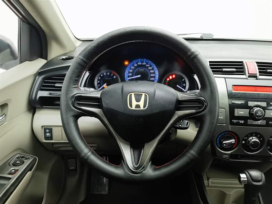 Honda City Classic 2012 immagine di auto #12