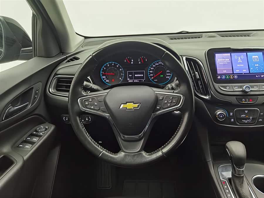 Chevrolet Equinox 2021 car image #12