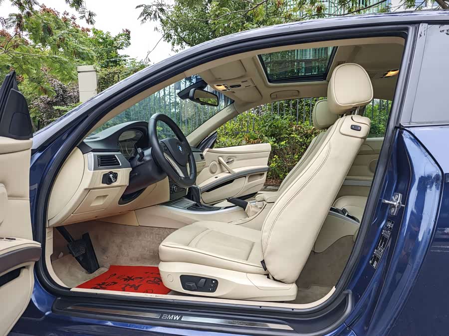 BMW 3 Series (Imported) 2011 car image #12