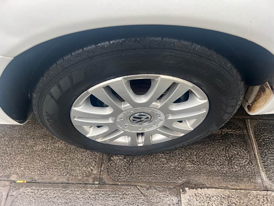 Volkswagen Santana Vista 2012 car image #12