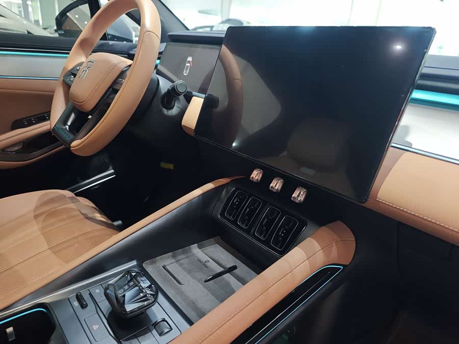 BYD SongL EV 2024 #12 BYD SongL EV 2024 car image #12