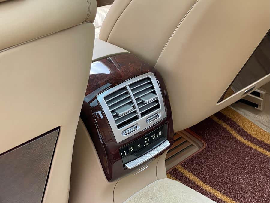 Mercedes-Benz S Class 2012 immagine di auto #12