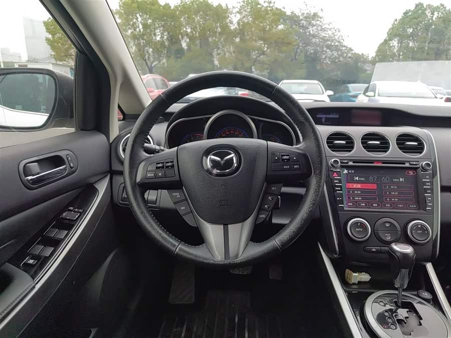 Mazda CX-7 2015 immagine di auto #12