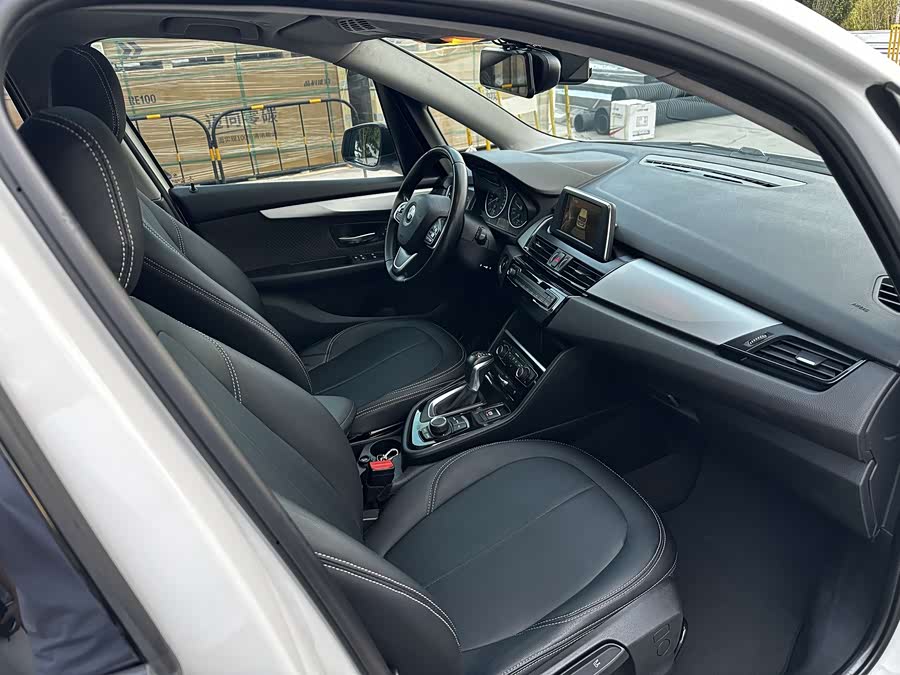 BMW 2 Series Tourer 2017 #12 BMW 2 Series Tourer 2017 imagem de carro #12