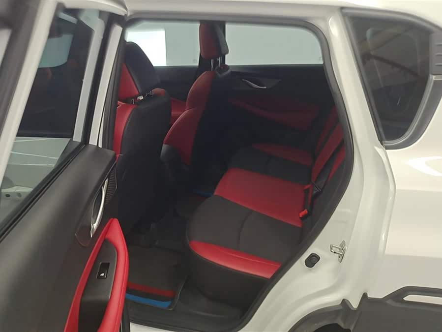 Changan CS35 Plus 2023 изображение автомобиля #12