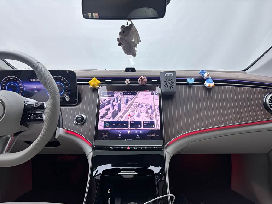 Mercedes-Benz EQE Class 2025 #12 Mercedes-Benz EQE Class 2025 immagine di auto #12