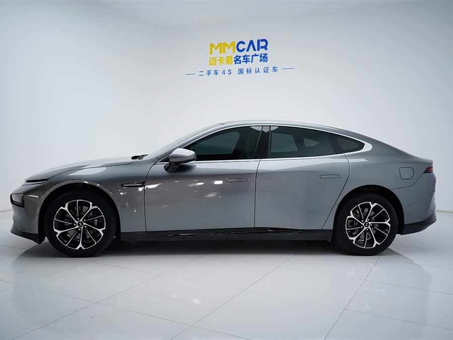 小鹏 小鹏P7 2021 汽车图片 #12