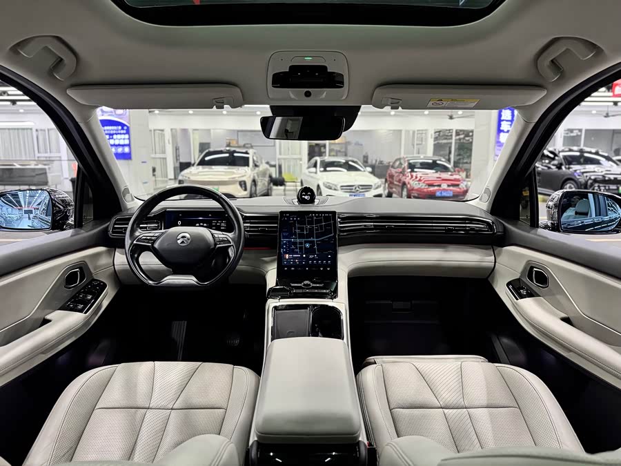 蔚来 蔚来ES8 2018 汽车图片 #12