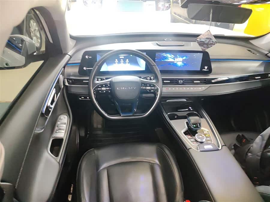 Chery Tiggo 8 PRO New Energy 2023 car image #12