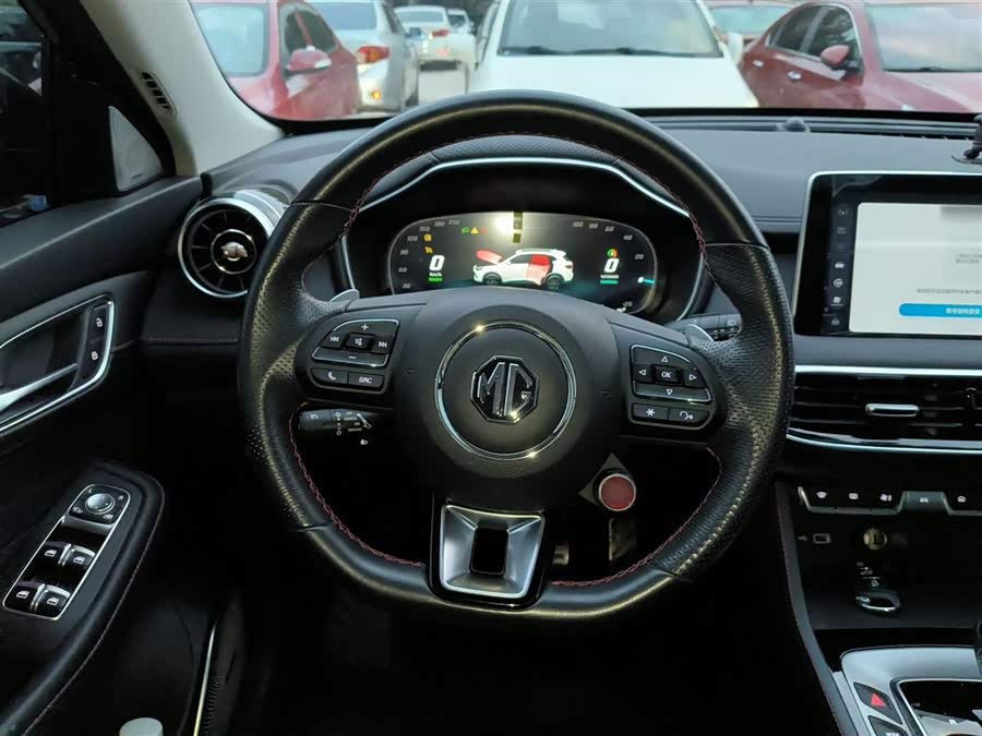 MG Pilot New Energy 2022 #12 MG Pilot New Energy 2022 car image #12