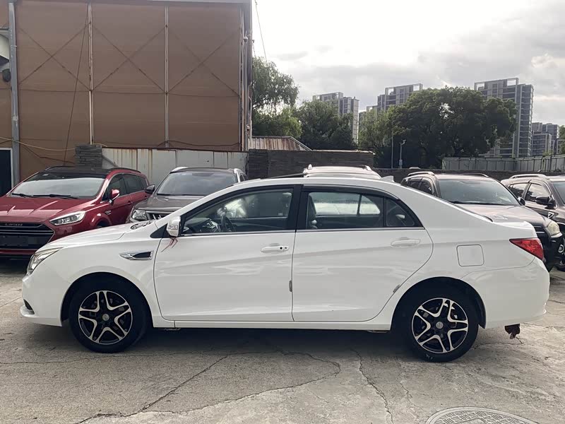 BYD G5 2016 #12 BYD G5 2016 car image #12