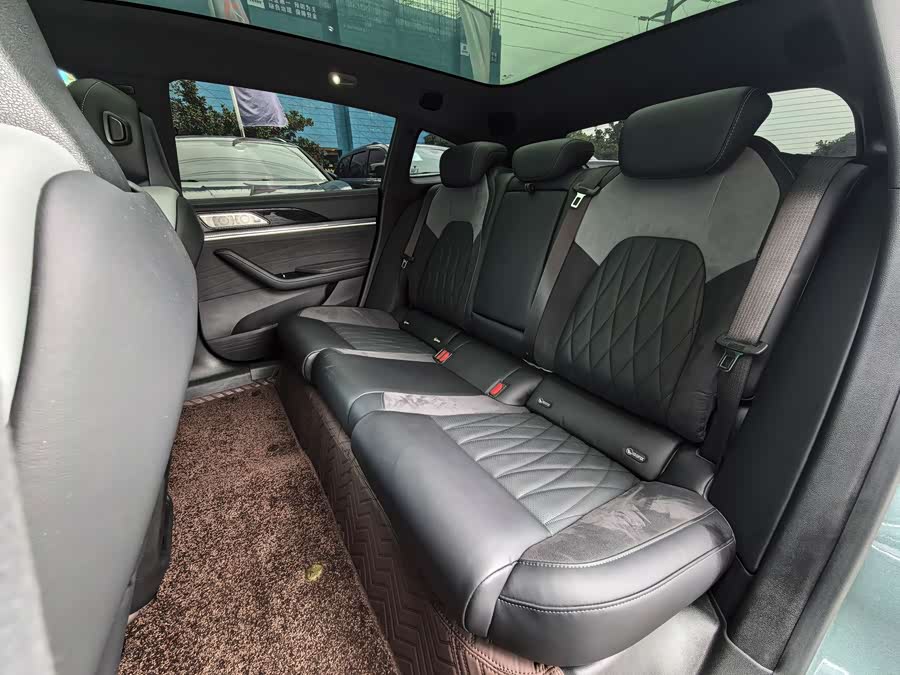 哪吒汽车 哪吒S猎装 2024 汽车图片 #12