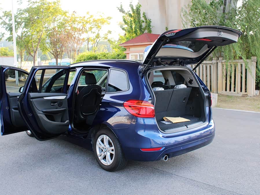 BMW 2 Series Gran Tourer 2017 صورة سيارة #12