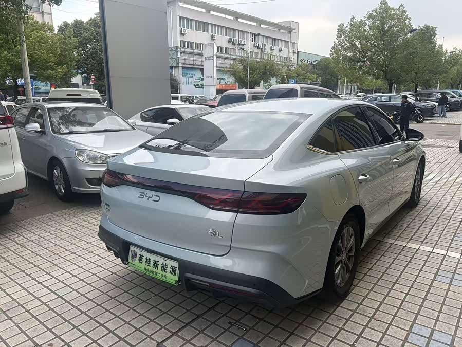 BYD Qin L 2024 car image #12