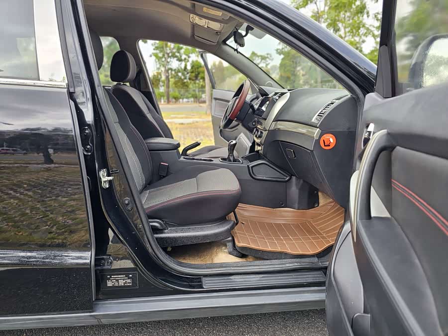 GEELY GX7 2015 car image #12