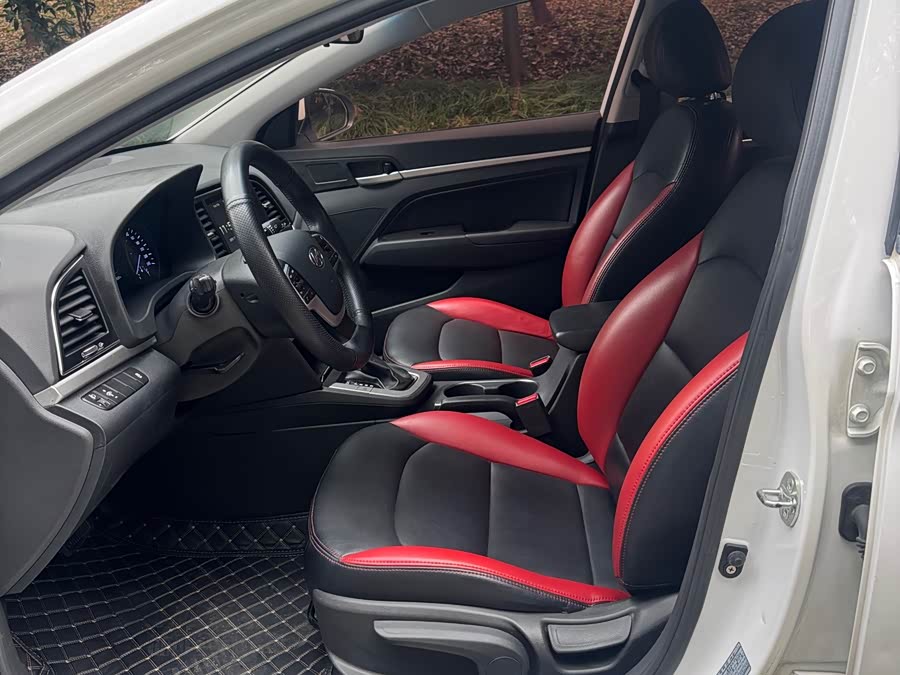 Hyundai Elantra AD 2018 #12 Hyundai Elantra AD 2018 car image #12