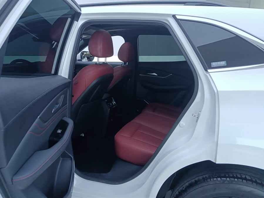 Forthing T5 EVO 2021 #12 Forthing T5 EVO 2021 car image #12