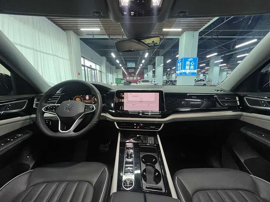 Volkswagen Teramont 2024 car image #12