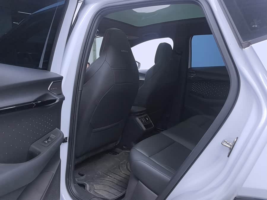 Volkswagen ID.UNYX 06 2024 image de voiture #12