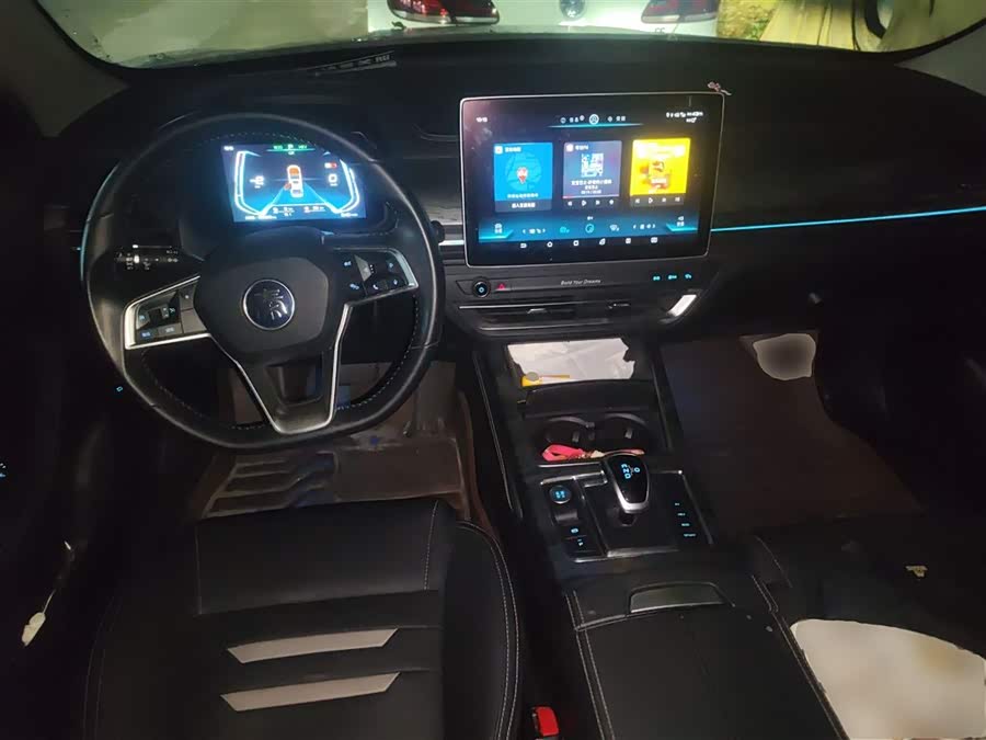 BYD Qin Pro New Energy 2019 #12 BYD Qin Pro New Energy 2019 car image #12