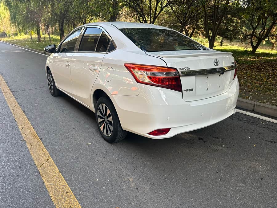 Toyota Vios 2015 #12 Toyota Vios 2015 car image #12