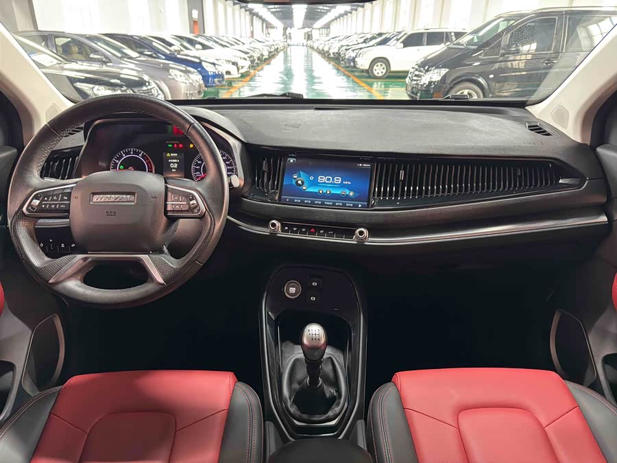 Haval H2s 2016 car image #12