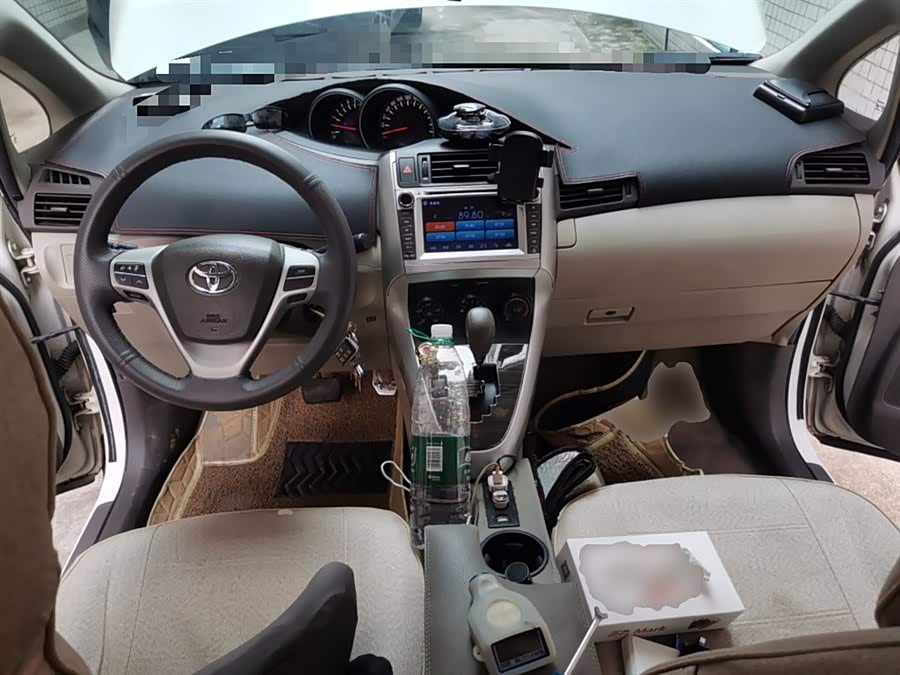 Toyota Reiz 2015 immagine di auto #12