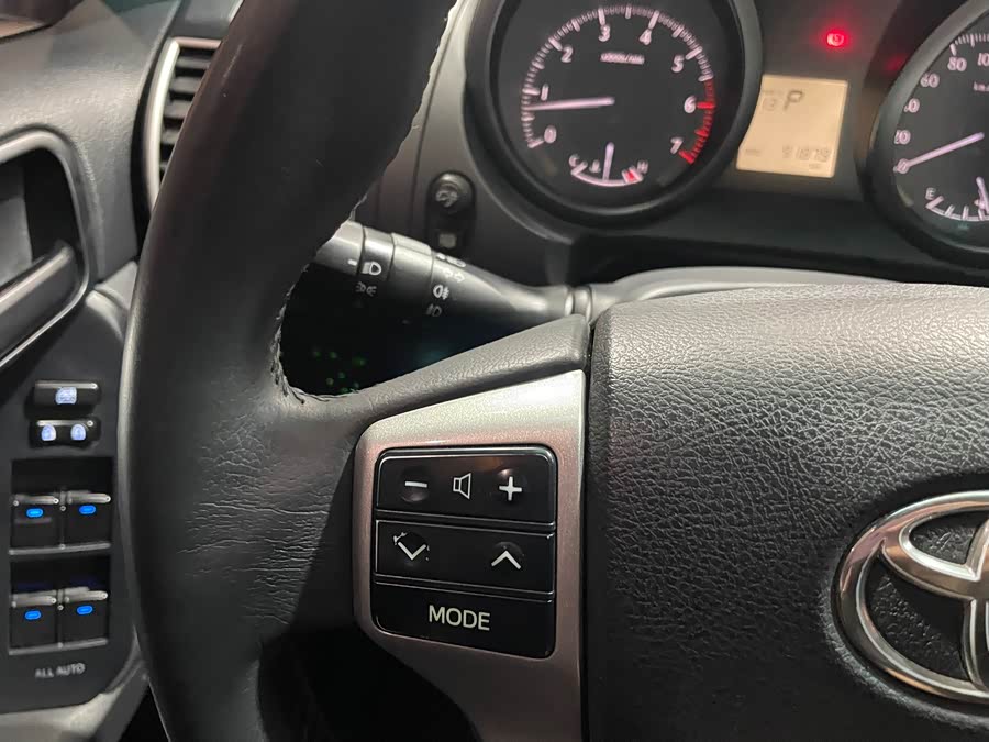 丰田 普拉多 2016 汽车图片 #12