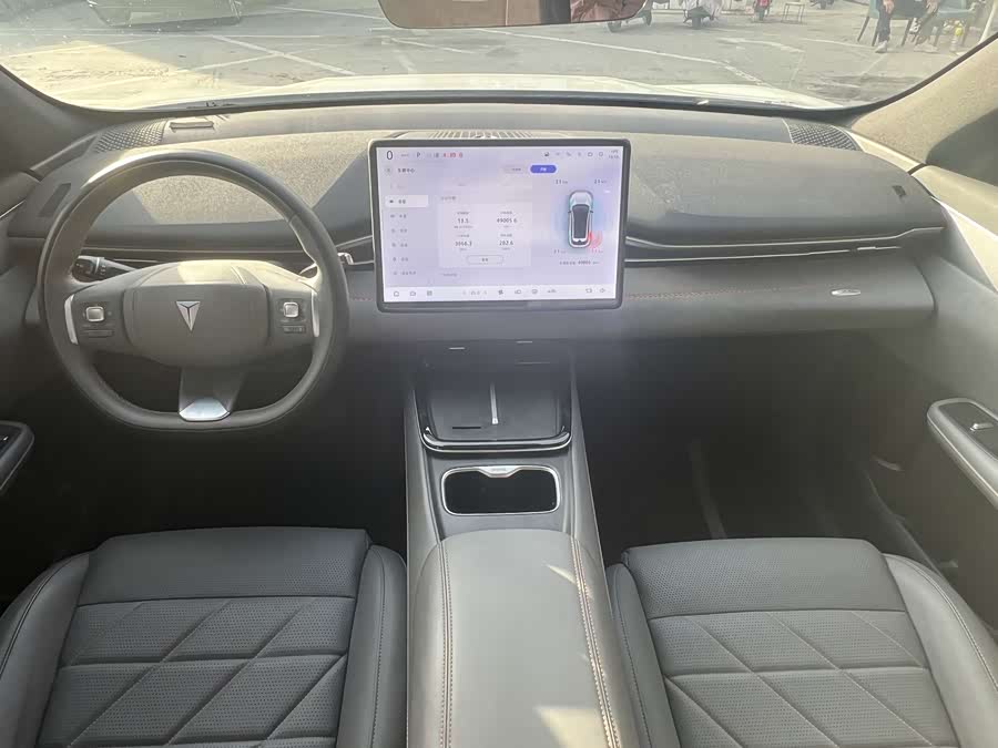 Deepal S05 2024 car image #12