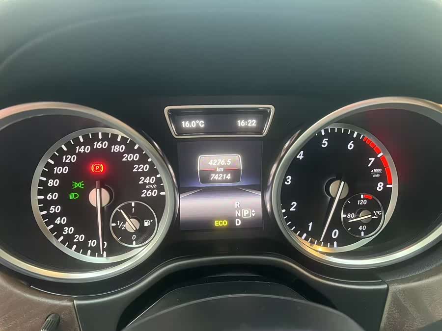 Mercedes-Benz GL Class 2015 #12 Mercedes-Benz GL Class 2015 car image #12