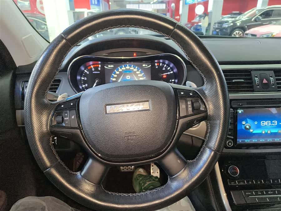 Haval H8 2018 изображение автомобиля #12