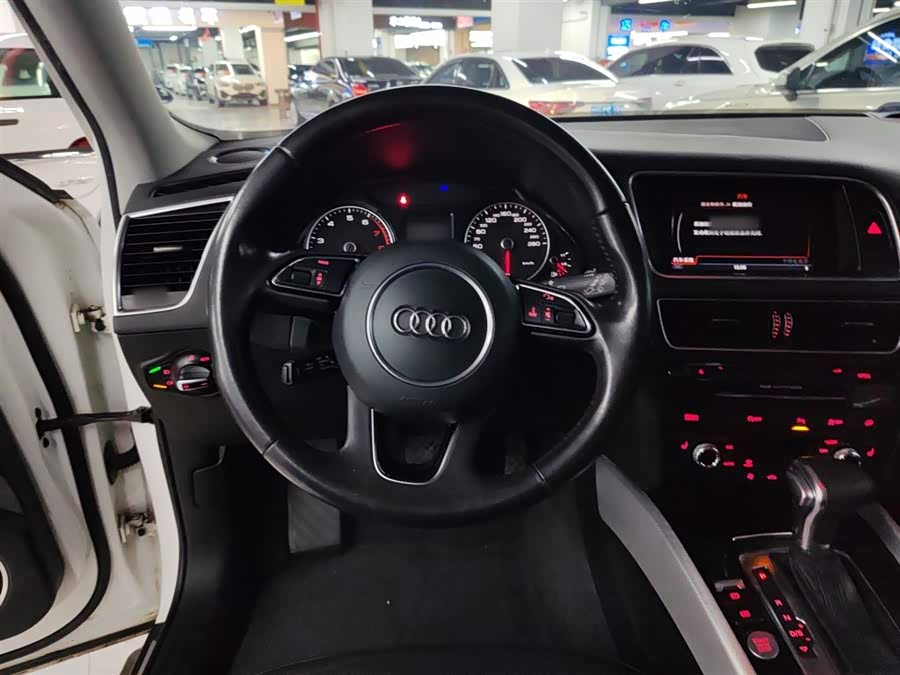 Audi Q5 (Imported) 2015 imagem de carro #12