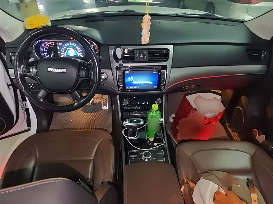 Haval H8 2018 #12 Haval H8 2018 car image #12