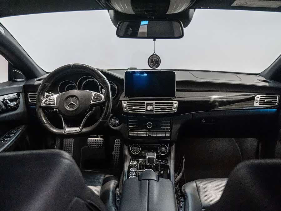 Mercedes-Benz CLS AMG 2016 car image #12