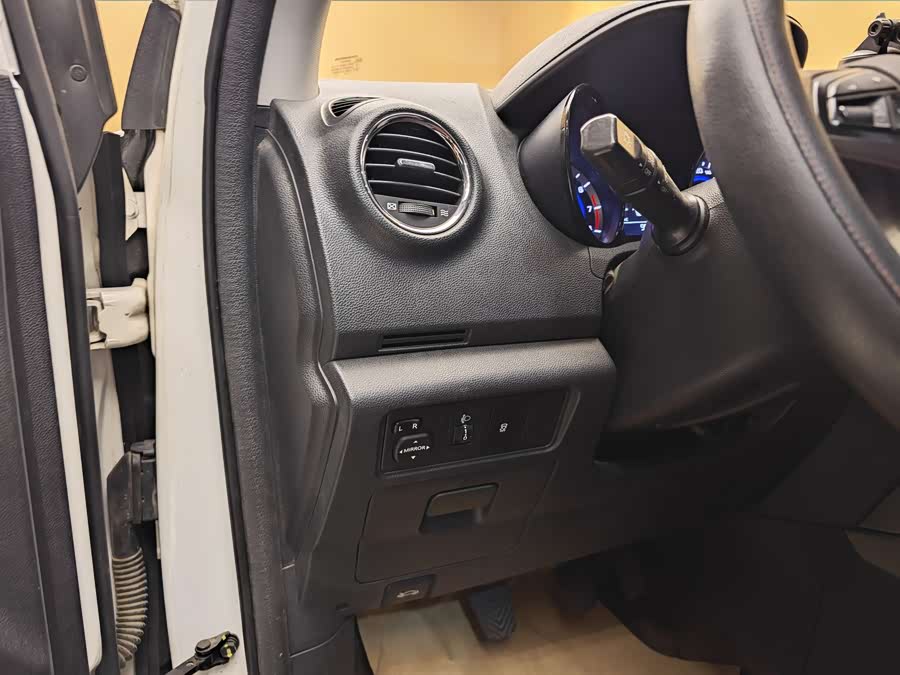 Changan CS15 2017 #12 Changan CS15 2017 car image #12
