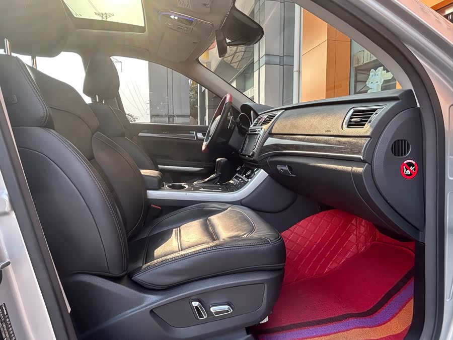 Haval H8 2015 #12 Haval H8 2015 car image #12