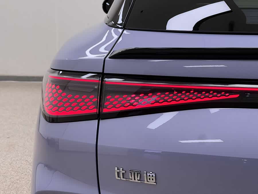 BYD Sea Lion 07 EV 2025 #12 BYD Sea Lion 07 EV 2025 car image #12