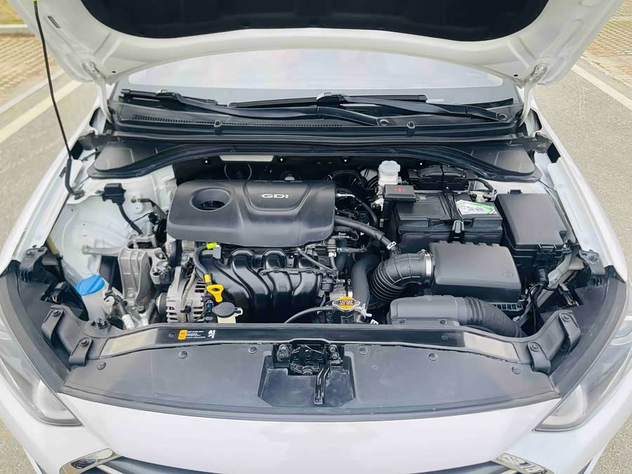 Hyundai Elantra AD 2016 car image #12