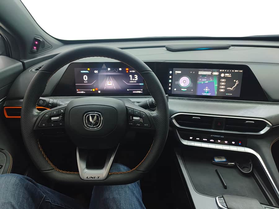 Changan UNI-T 2022 car image #12