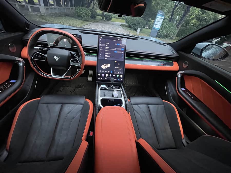 哪吒汽车 哪吒GT 2023 汽车图片 #12