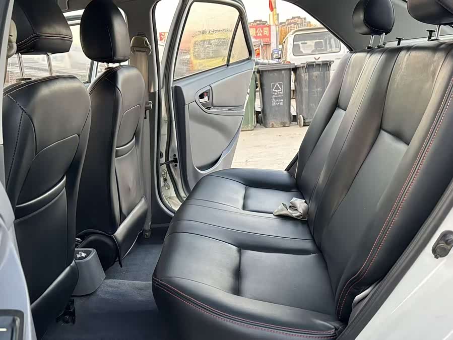 GEELY KingKong 2015 car image #12