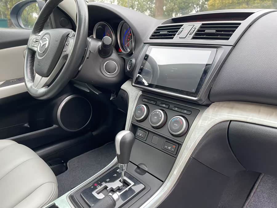 Mazda 6 Atenza 2011 immagine di auto #12