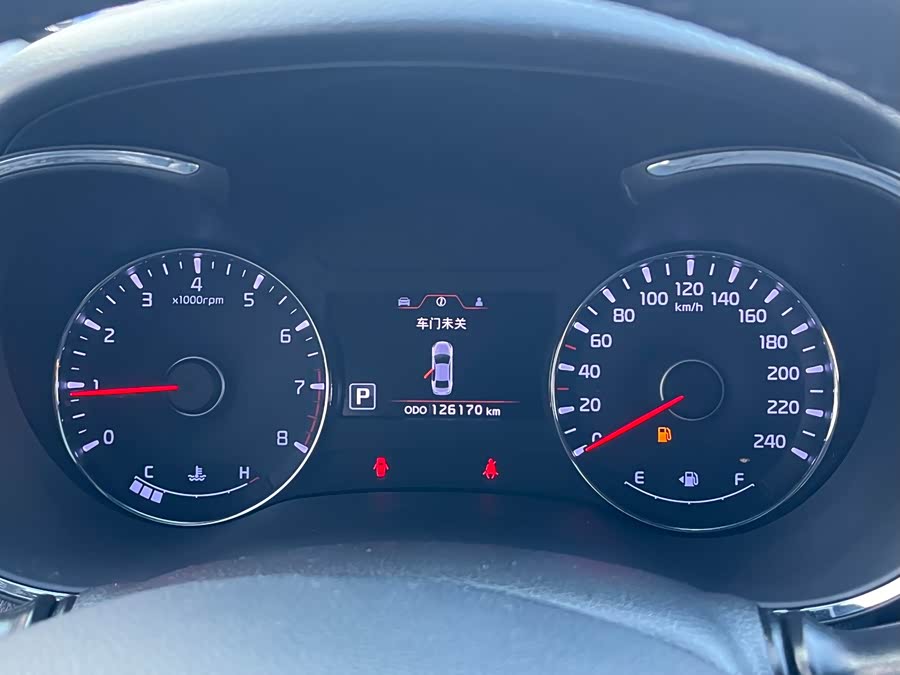 Kia Forte Koup 2014 car image #12