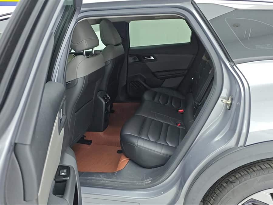 Citroen C5 X 2022 car image #12