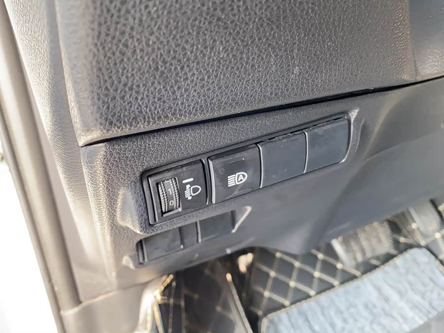 Toyota Corolla Cross 2023 immagine di auto #12