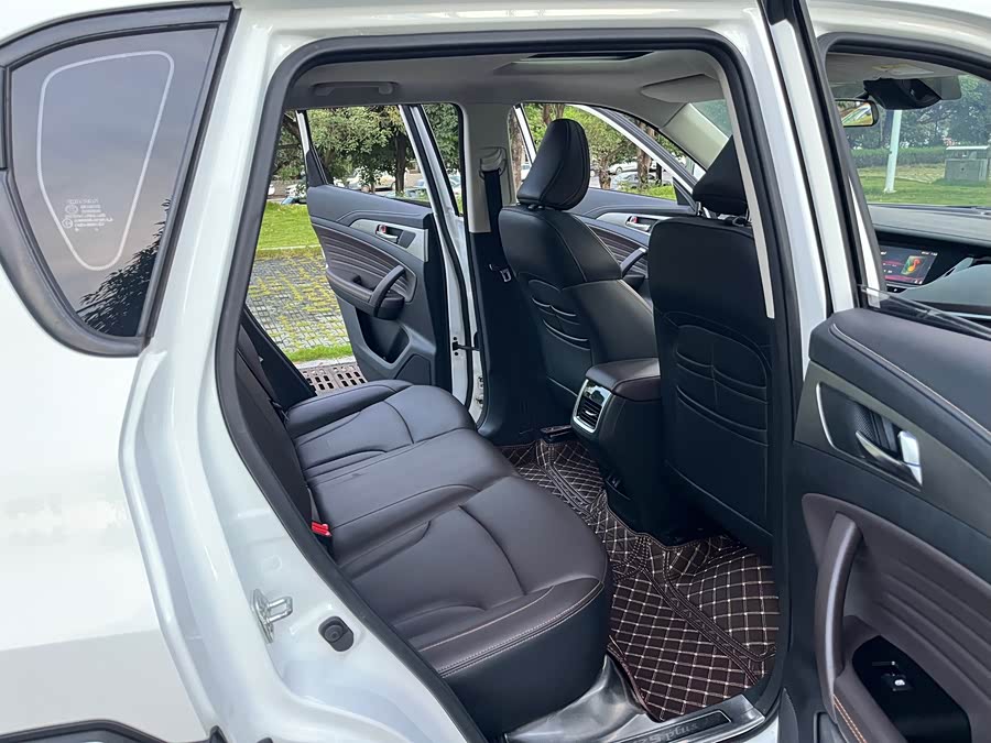 Changan CS35 Plus 2019 car image #12